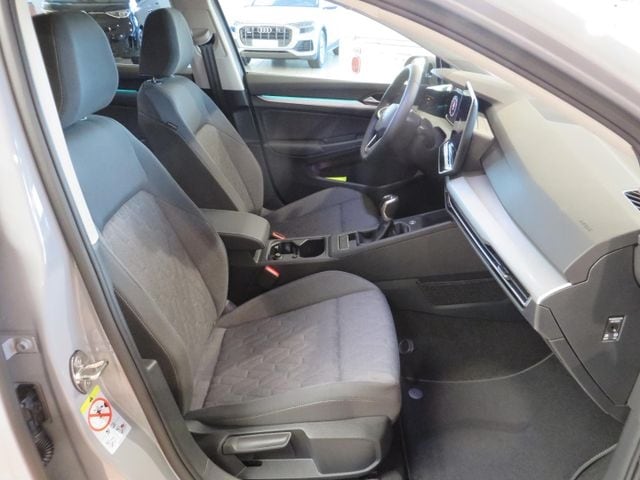 Volkswagen Golf 1.5 TSI Golf VIII Life