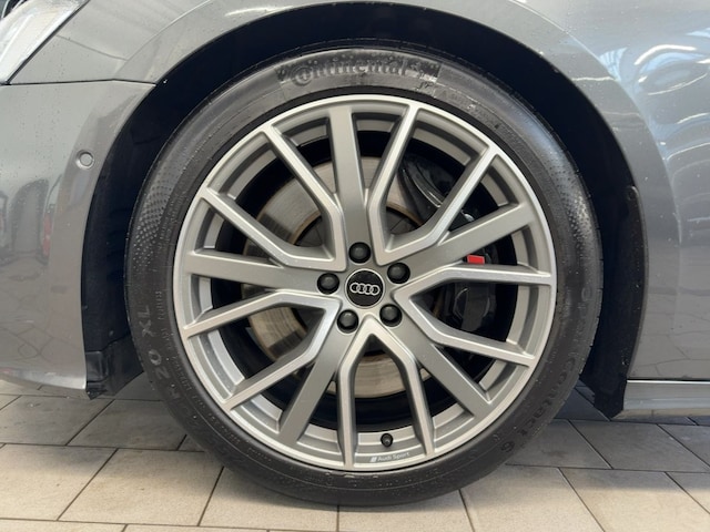 Audi S6 Avant Quattro