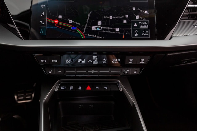 Audi S3 Quattro S-Tronic Sedan