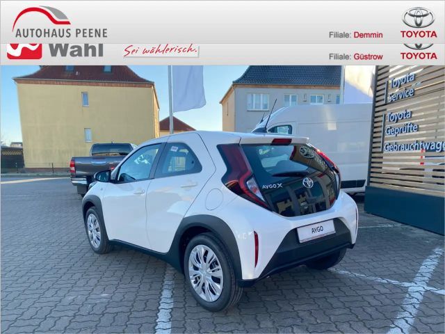 Toyota Aygo X 1.0 VVT-i Play