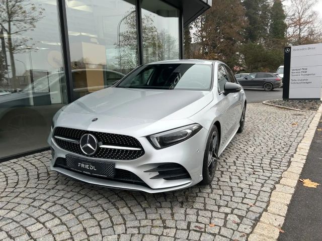 Mercedes-Benz A 200 AMG Line