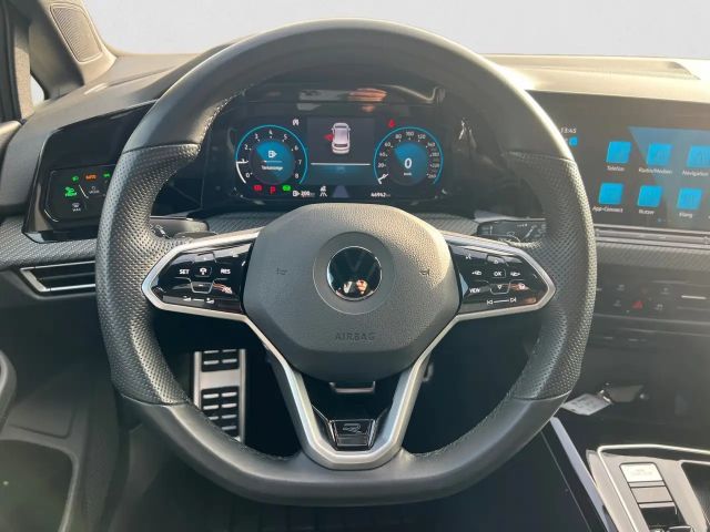 Volkswagen Golf DSG IQ.Drive R-Line