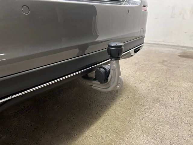 Mercedes-Benz A 180 Limousine PTS Cam Navi Wide AHK LED SHZ