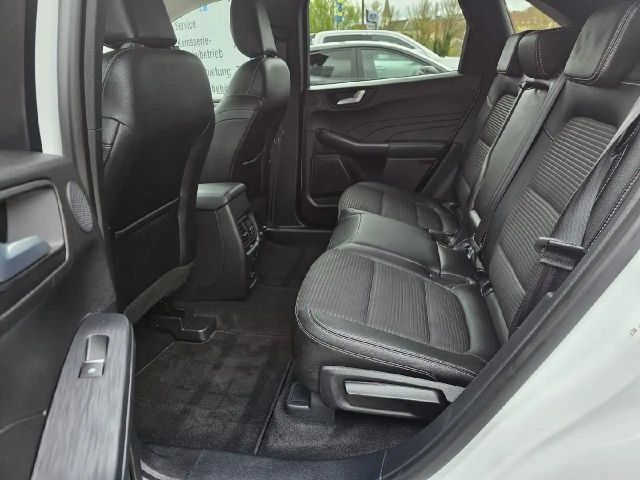 Ford Kuga Plug in Hybrid Titanium X