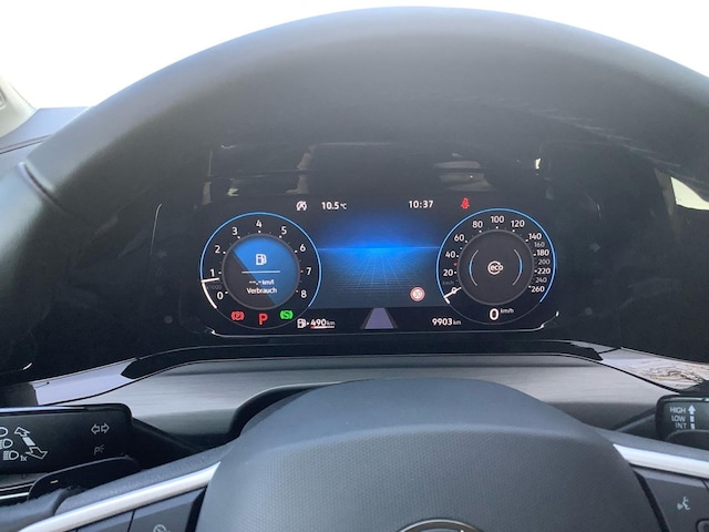 Volkswagen Golf 1.5 eTSI Golf VIII Style