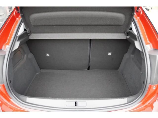 Opel Corsa LED+Sitz.-&Lenkradheiz.+Navi+AppleCarpl.+DAB