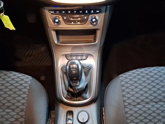 Opel Astra 1.2 Turbo Edition Turbo