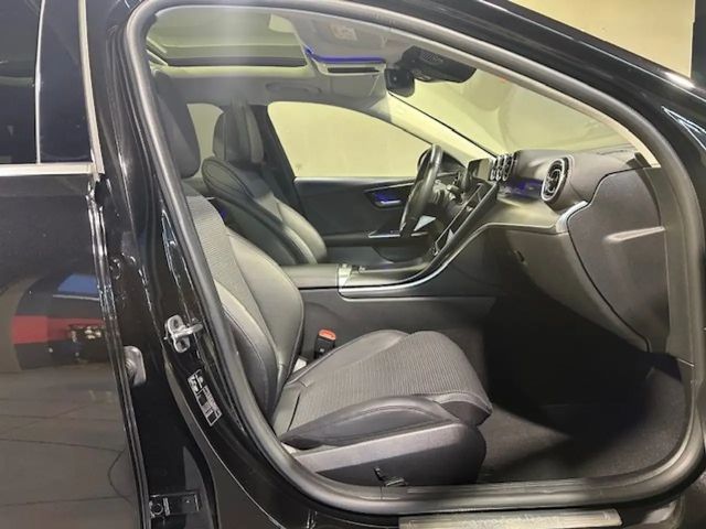 Mercedes-Benz C 220 AVANTGARDE C 220 d Estate