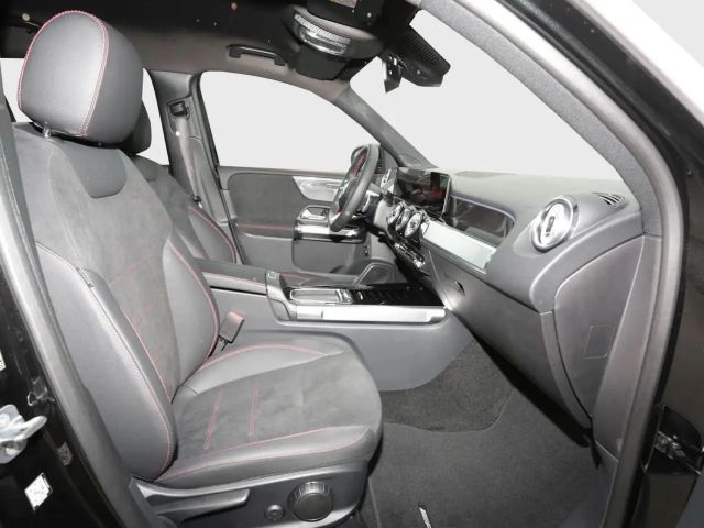 Mercedes-Benz GLB 180 AMG Line GLB 180 d