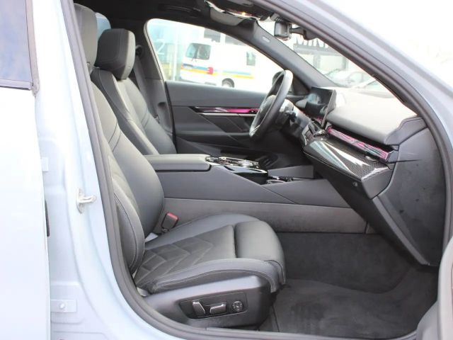 BMW 520 520i M-Sport Touring