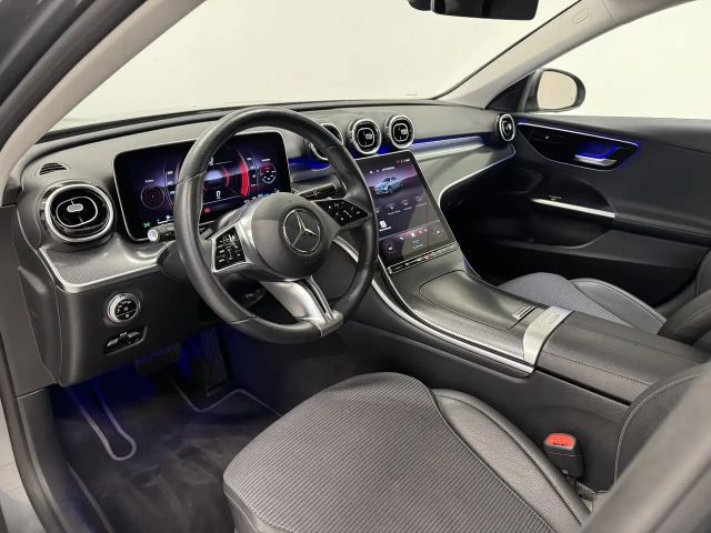 Mercedes-Benz C 200 4MATIC AVANTGARDE Sedan