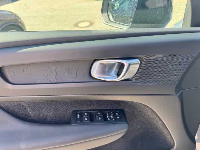 Volvo XC40 Plus Recharge