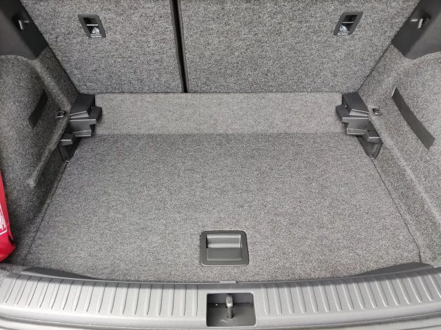 Seat Arona Reference