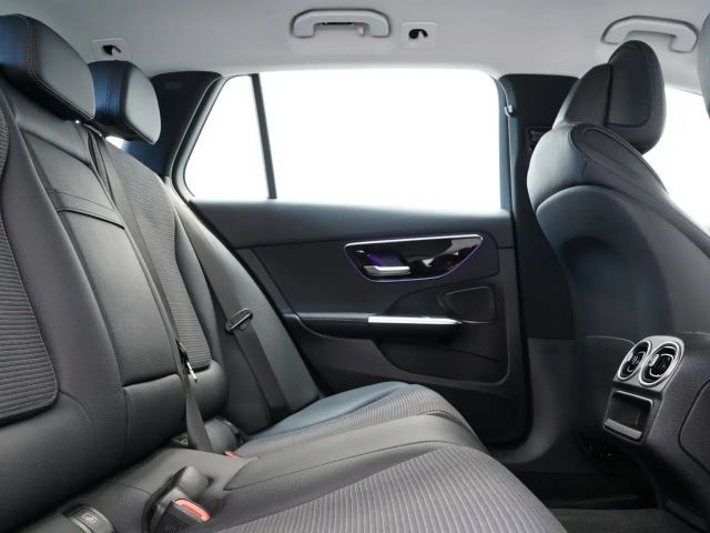 Mercedes-Benz C 200 AVANTGARDE C 200 d Estate