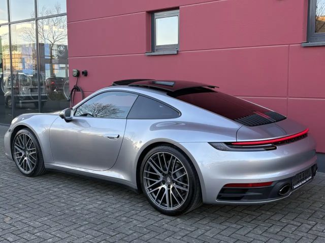 Porsche 992 Carrera Coupé