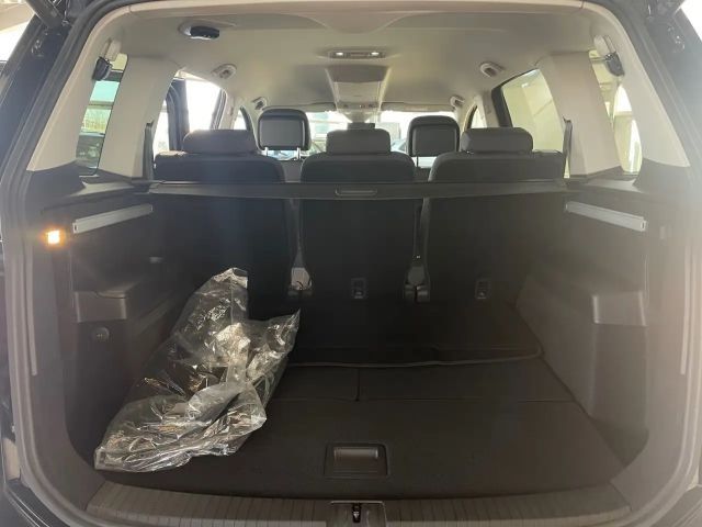 Volkswagen Touran Comfortline DSG R-Line