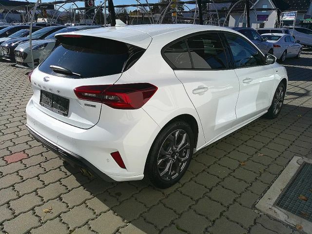 Ford Focus EcoBoost ST Line Style