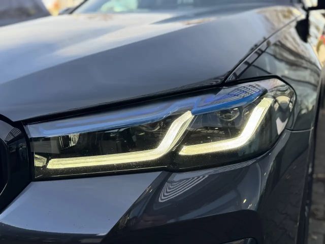 BMW 520 520d M-Sport Touring