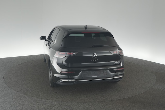 Volkswagen Golf 1.5 eTSI DSG Golf VIII Style