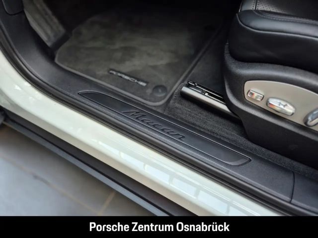 Porsche Macan Pano AHK Luft 20-Zoll BOSE 14-Wege Surround View B