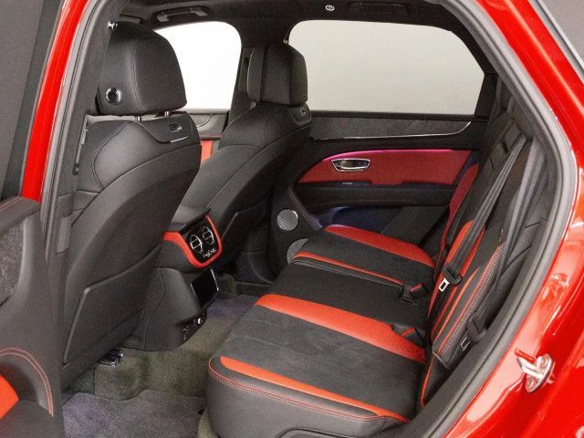 Bentley Bentayga V8