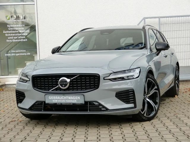 Volvo V60 AWD Dark Hybrid Ultra