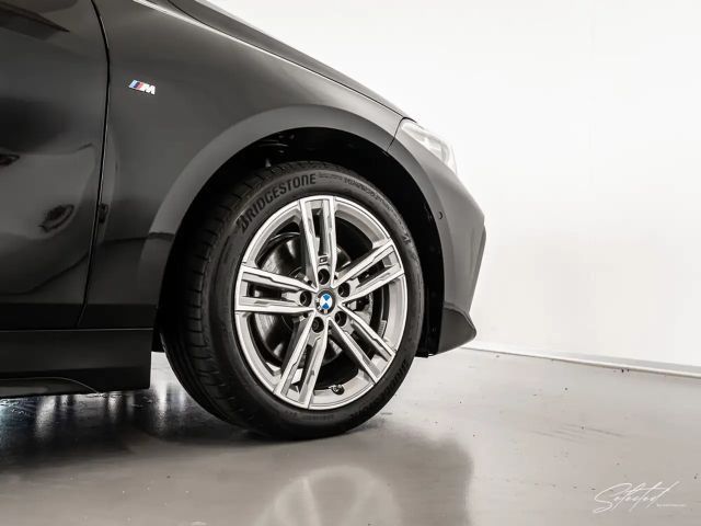 BMW 118 118d M-Sport Sedan