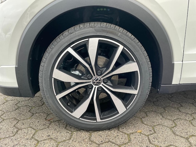Volkswagen T-Cross T-CROSS 1.5  R-L  B 110 TSID7F