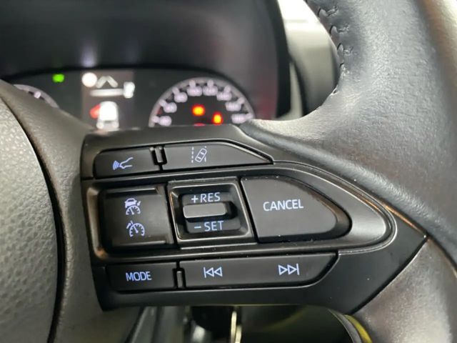 Toyota Yaris 1.0 VVT-i Comfort Hatchback