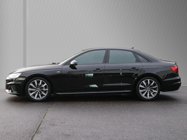 Audi A4 40 TDI Quattro S-Line S-Tronic Sedan
