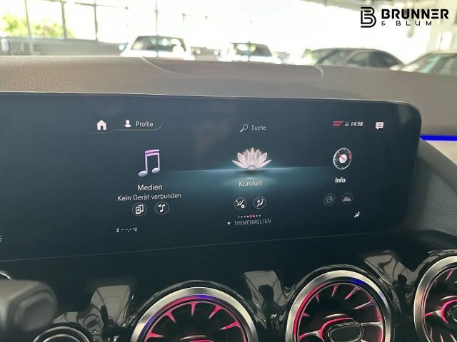 Mercedes-Benz GLA 250 4MATIC AMG Line