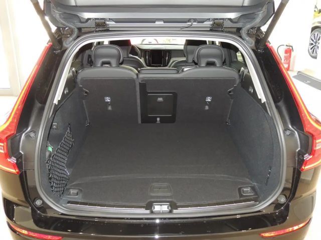 Volvo XC60 AWD Dark Plus Recharge T6