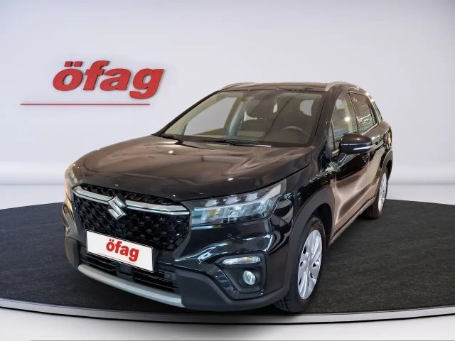 Suzuki S-Cross Hybrid