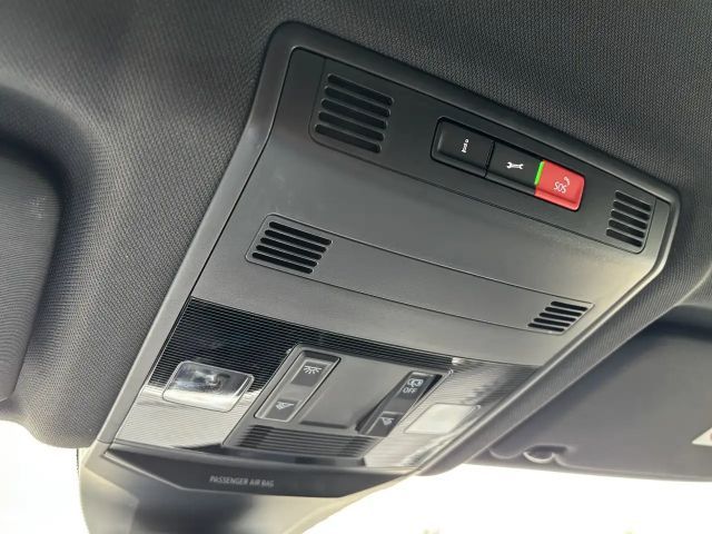 Volkswagen T-Roc 1.5 TSI DSG R-Line