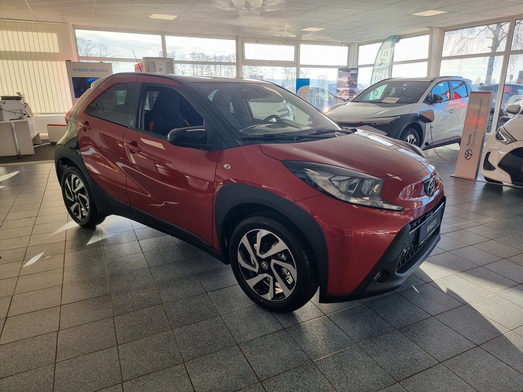 Toyota Aygo X 5-deurs Basis Team D