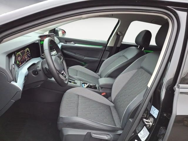 Volkswagen Golf 2.0 TDI DSG Life