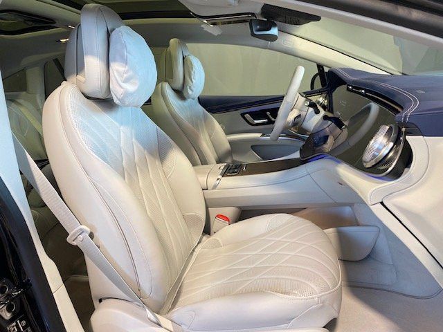 Mercedes-Benz EQS 4MATIC 580 Sedan