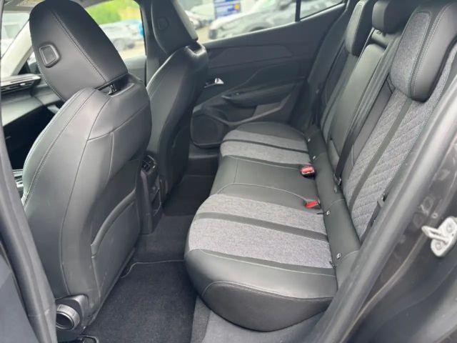 Peugeot 408 Allure Pack PureTech