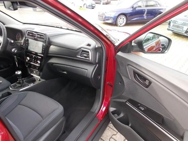 SsangYong Tivoli Grand Quarz1.5T Navi Sitzh. Kamera PDC