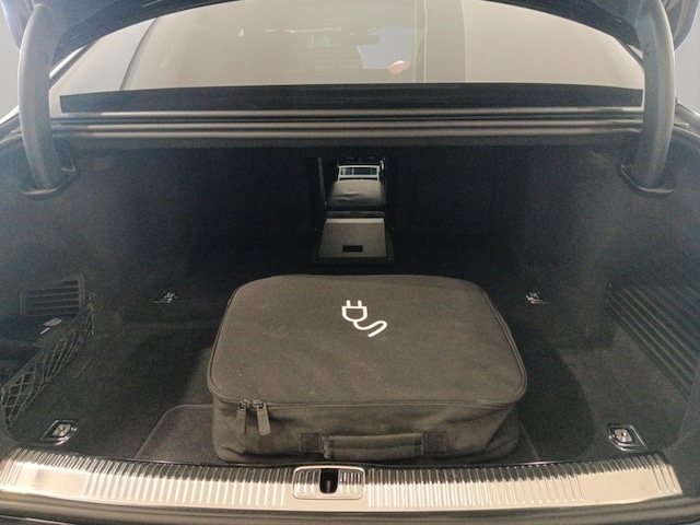 Audi A8 60 TFSI Hybride Lang Quattro