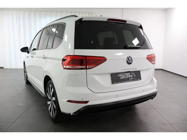 Volkswagen Touran 1.5 TSI DSG R-Line