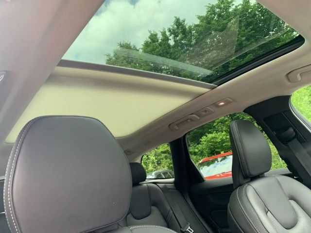 Volvo XC60 AWD Dark Plus T6