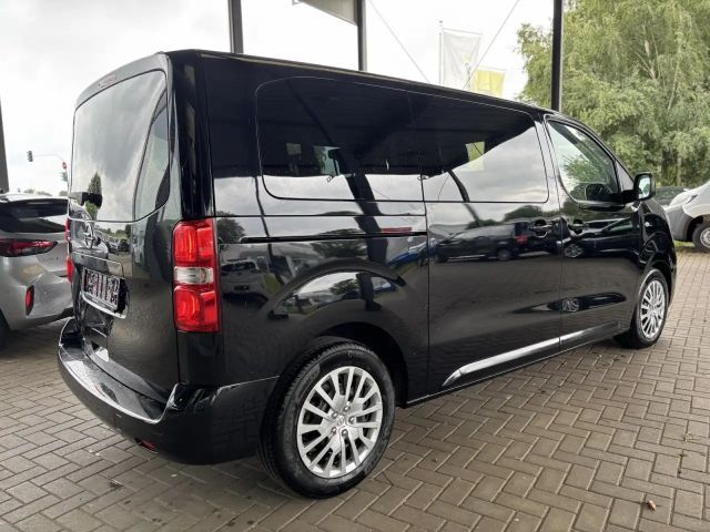 Opel Zafira Life Selection