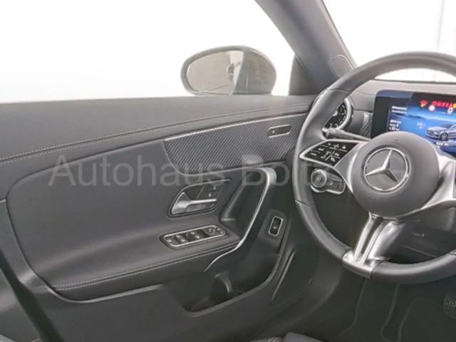 Mercedes-Benz CLA 180 Coupé