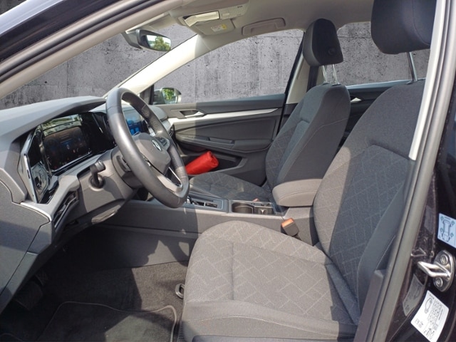 Volkswagen Golf 1.5 eTSI DSG