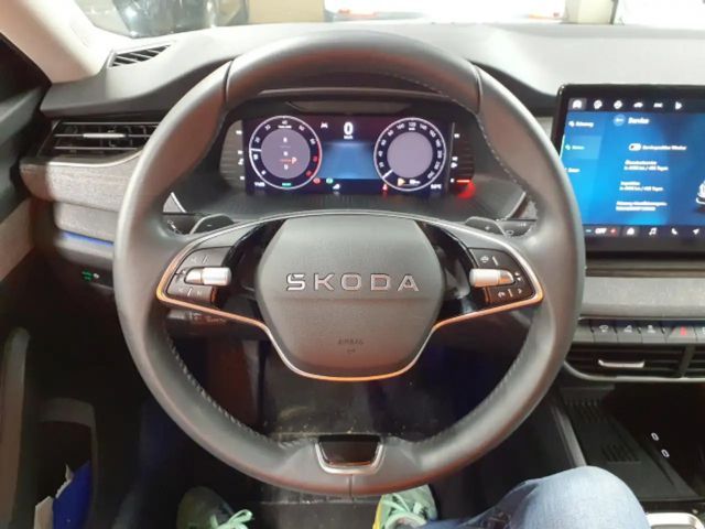 Skoda Octavia Combi Selection