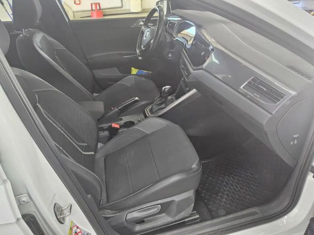 Volkswagen Polo 1.0 TSI Highline R-Line