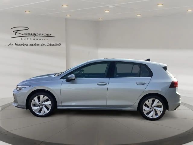 Volkswagen Golf 1.5 eTSI DSG Style