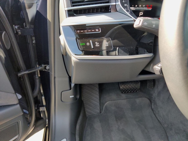 Audi A8 50 TDI Lang Quattro