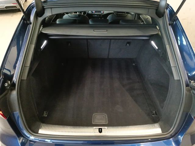 Audi A4 35 TFSI Avant S-Line